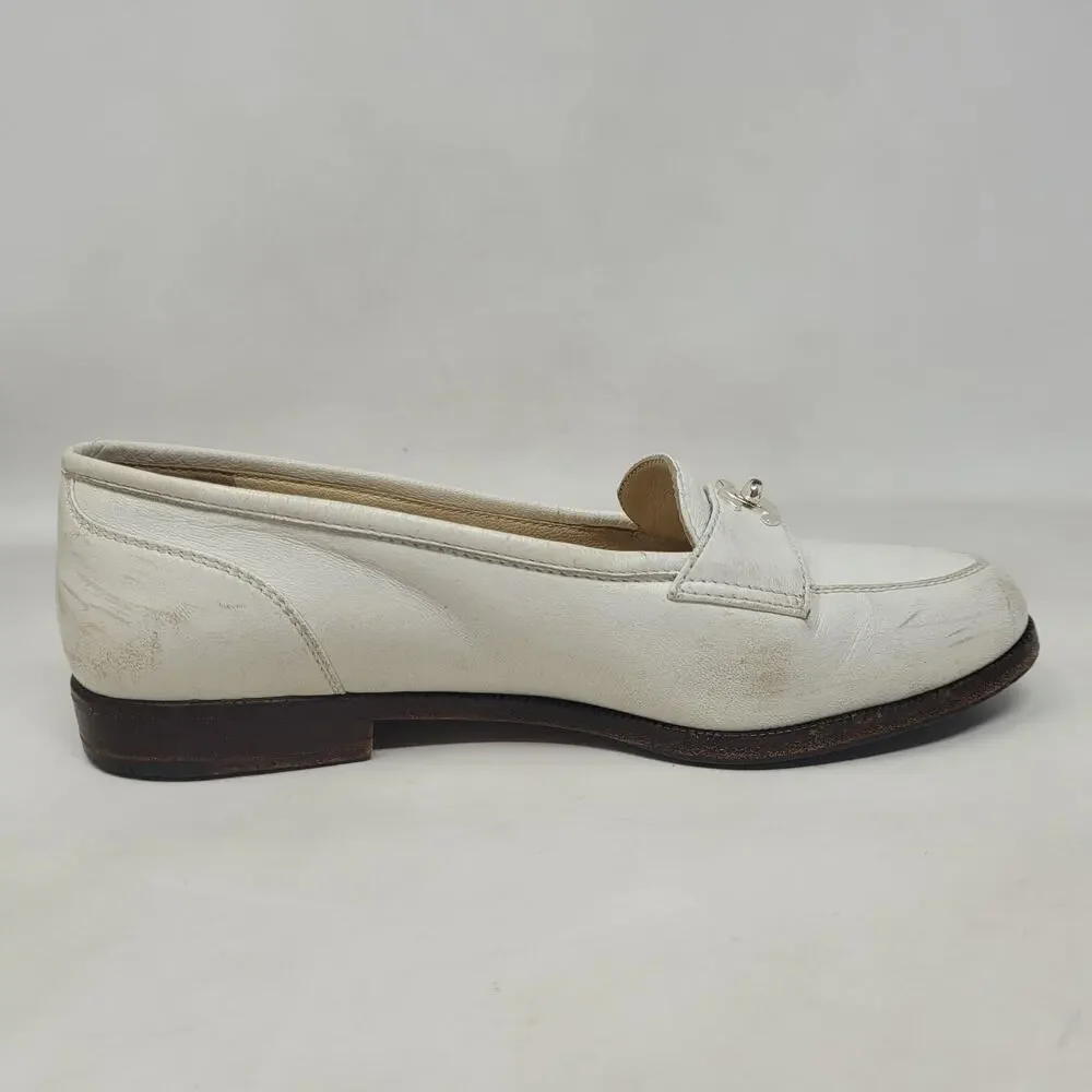 VTG Chanel Shoes 5 Cream Leather Loafers Flats CC Turnlock Old Money Luxury‎ 90s